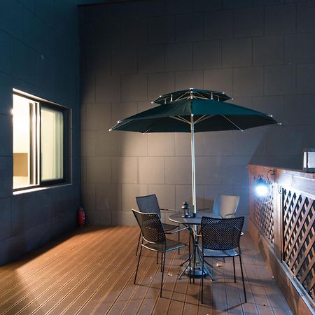 The Empress Hotel Daejeon Extérieur photo